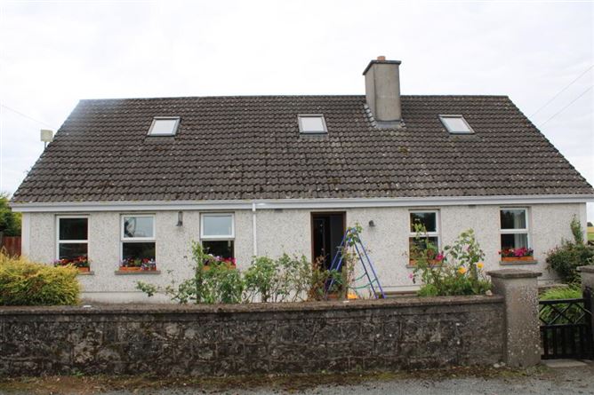 Enclosure in Coolmanagh Upper