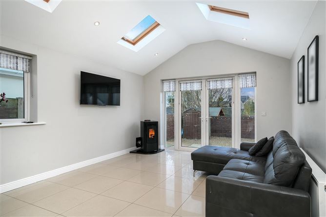 4 Peyton Square, Rathcoole, Co. Dublin