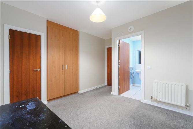 100 Highgrove, Mount Talbot, Clondalkin, Dublin 22