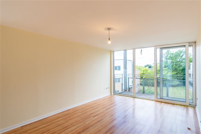 45 Griffith Hall, Drumcondra, Dublin 9