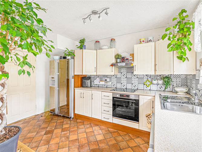 12 Fernwood Avenue, Springfield, Tallaght,   Dublin 24