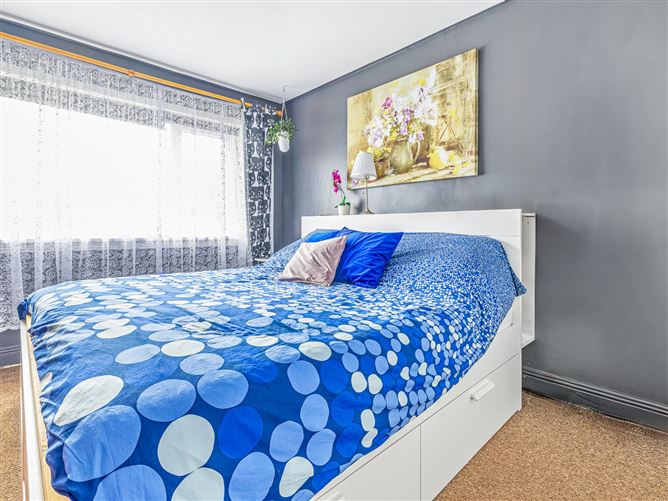 12 Fernwood Avenue, Springfield, Tallaght,   Dublin 24