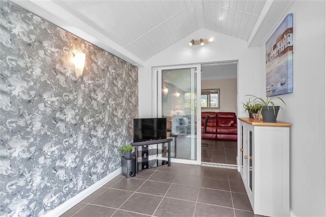 1 Rochford Drive, Kill, Naas, Co. Kildare