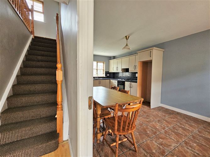 18 The Square, Cnoc na Greine, Kilcullen, Kildare