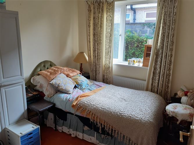 7 THE AVENUE BARNORA, Cahir, Tipperary
