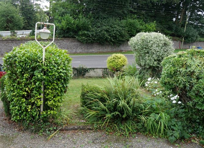 4 Tracton Lawn, Montenotte, Cork
