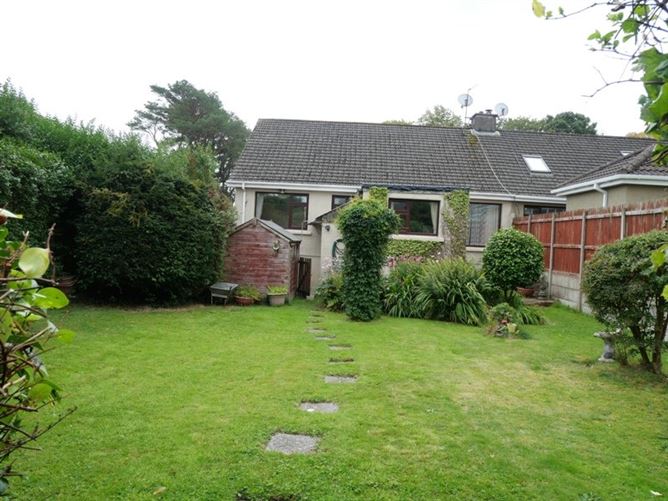 4 Tracton Lawn, Montenotte, Cork