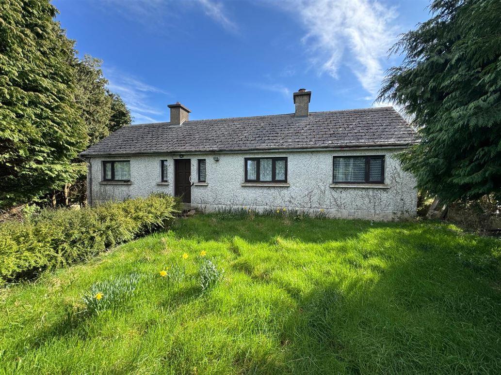 Bungalow on c. 3.5 Acres, Annacarney, Valleymount, Wicklow