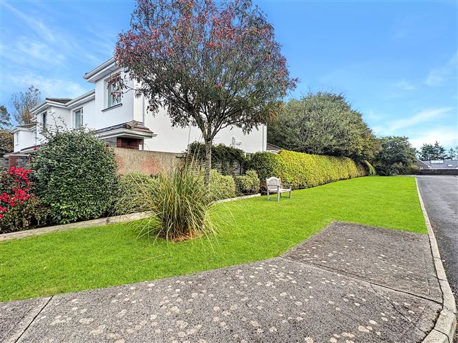 4 Ros Aitinn, Clybaun Road, Knocknacarra, Galway
