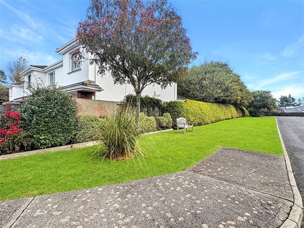 4 Ros Aitinn, Clybaun Road, Knocknacarra, Galway
