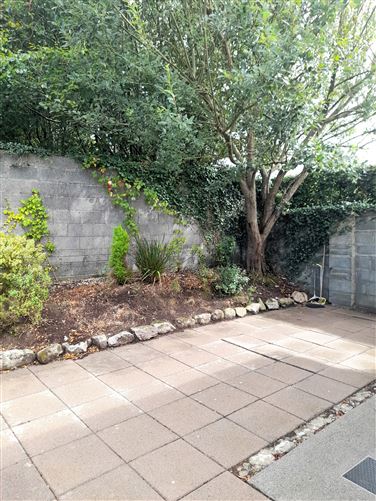 4 Ros Aitinn, Clybaun Road, Knocknacarra, Galway