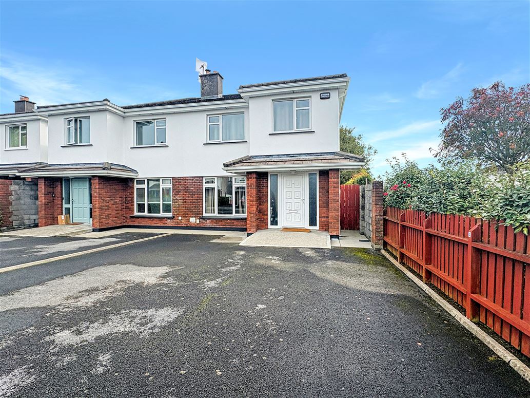 4 Ros Aitinn, Clybaun Road, Knocknacarra, Galway