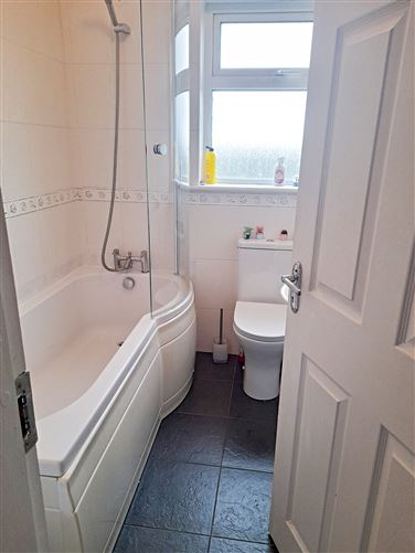 4 Ros Aitinn, Clybaun Road, Knocknacarra, Galway