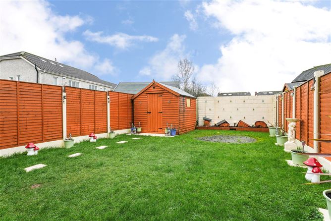 64 Deerhaven Avenue, Huntstown, Dublin 15, D15 R7Y4