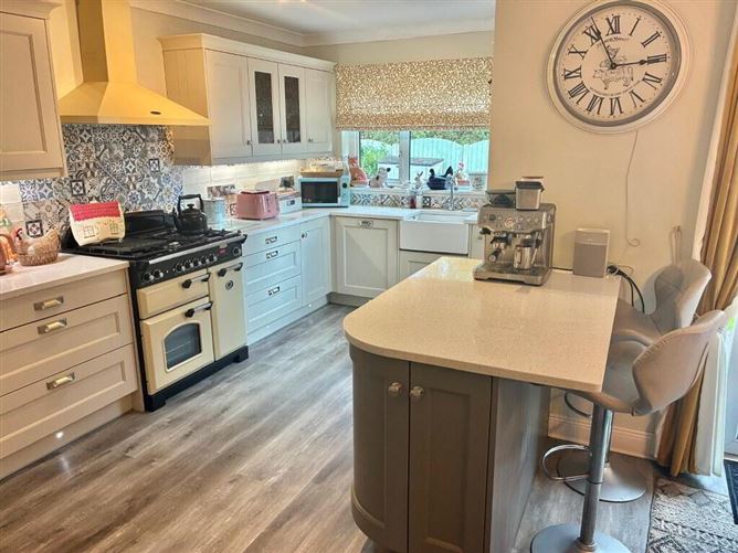 90 Tournore Court, Abbeyside, Dungarvan, Waterford