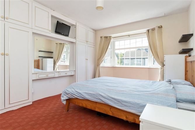 116 Whitebarn Road, Churchtown, Dublin 14