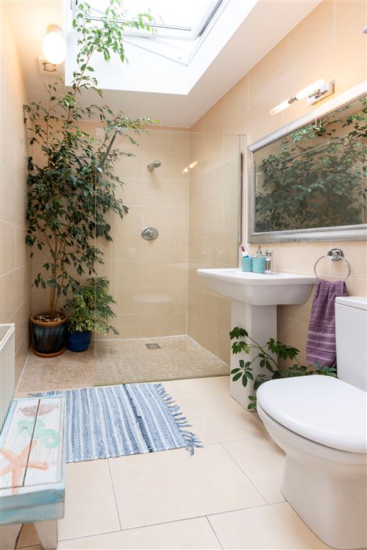 7 Dooneen Road , Woodview, Limerick 7 Dooneen Road , Woodview, Limerick