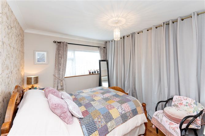 7 Dooneen Road , Woodview, Limerick