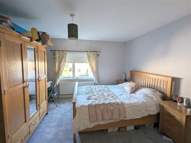 9 The Mews, Millersbrook, Nenagh, Co. Tipperary