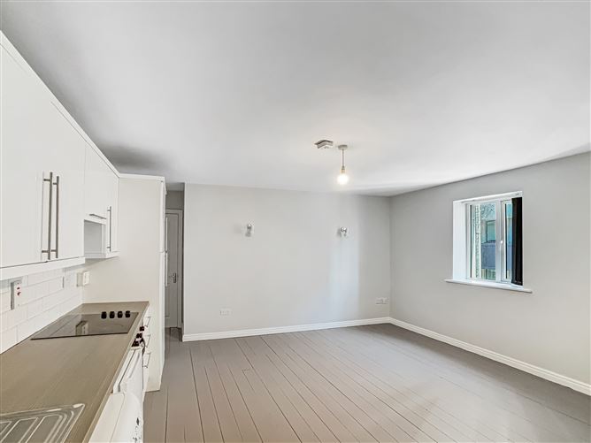 3 Glor Na Mara, New Dock Street, The Docks, Galway City, Galway