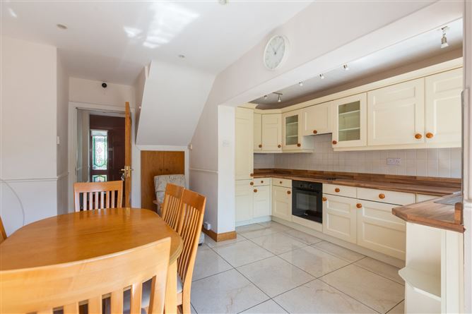 25 Ludford Road, Ballinteer, Dublin 16