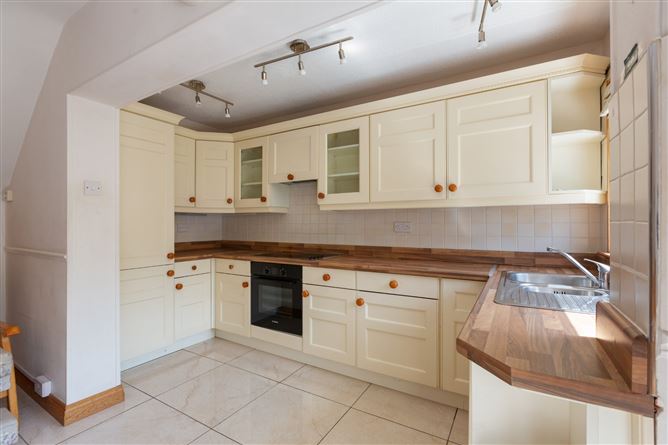 25 Ludford Road, Ballinteer, Dublin 16