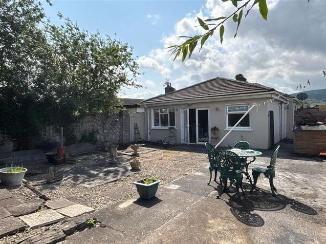 37 Cooleens Close, Clonmel, Tipperary