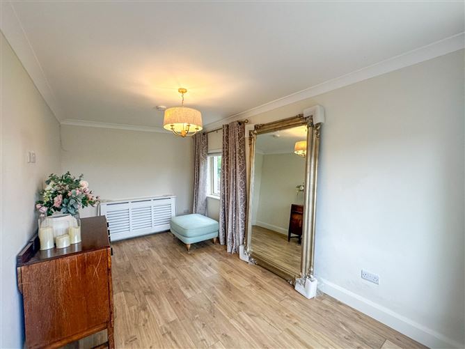12 Mellows Park, Renmore, Galway