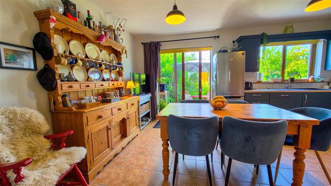 Photo 10 of 27 — 4 Meadowbrook, Tulsk, Castlerea, Roscommon