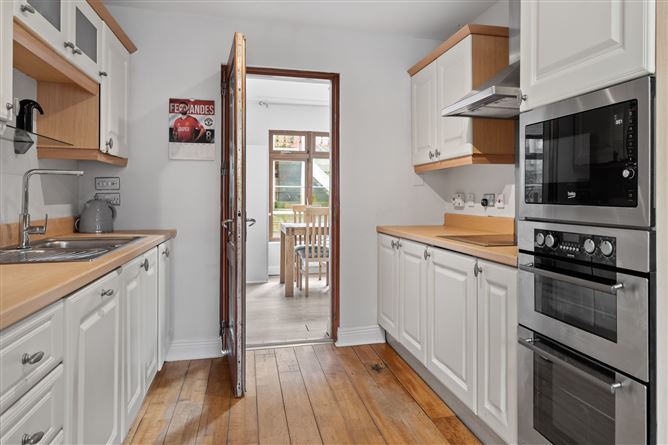Photo 6 of 27 — 68 Hunters Walk, Hunterswood, Ballycullen, Dublin 24