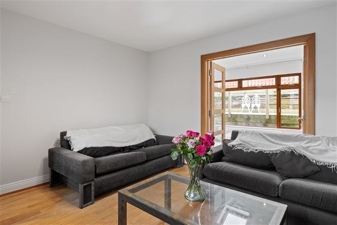 Photo 4 of 27 — 68 Hunters Walk, Hunterswood, Ballycullen, Dublin 24