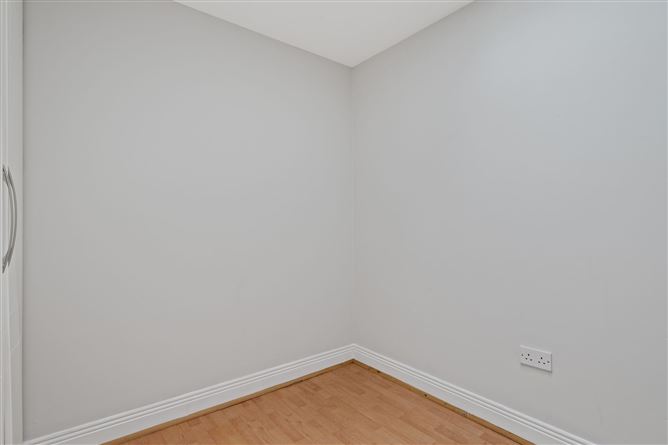 Photo 23 of 27 — 68 Hunters Walk, Hunterswood, Ballycullen, Dublin 24