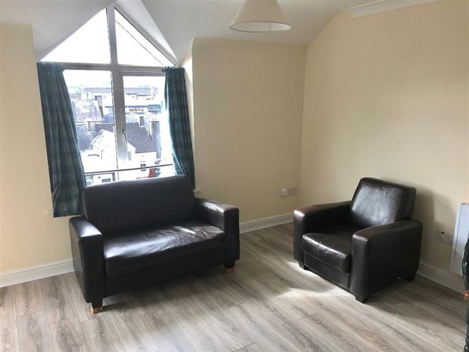 18 Castle House, Davitt's Quay, Dungarvan, Waterford