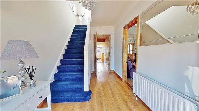 33 Elm Mount Avenue, Beaumont, Dublin 9