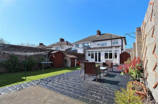 33 Elm Mount Avenue, Beaumont, Dublin 9