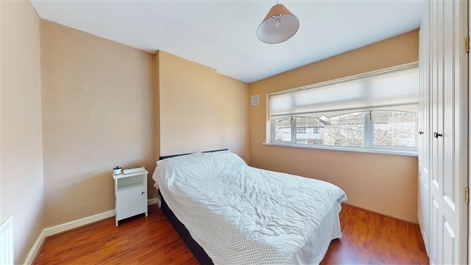 33 Elm Mount Avenue, Beaumont, Dublin 9