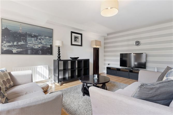 12 The Pidgeon House, The Gasworks, Grand Canal Dk, Dublin 4