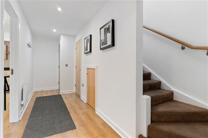 12 The Pidgeon House, The Gasworks, Grand Canal Dk, Dublin 4