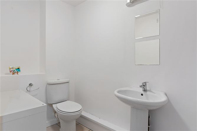 12 The Pidgeon House, The Gasworks, Grand Canal Dk, Dublin 4