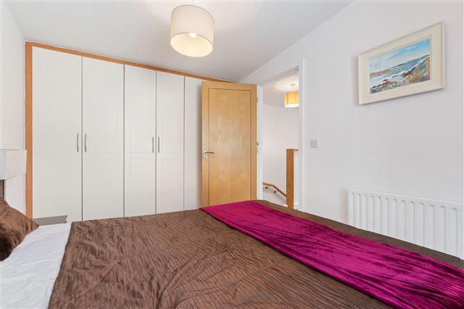 12 The Pidgeon House, The Gasworks, Grand Canal Dk, Dublin 4