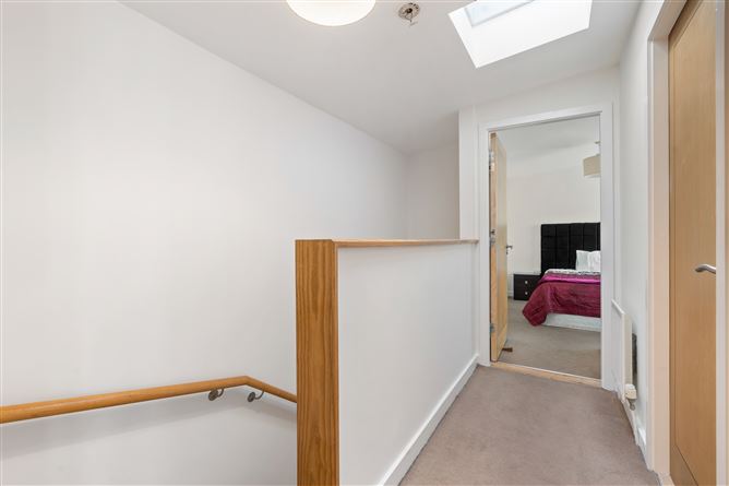 12 The Pidgeon House, The Gasworks, Grand Canal Dk, Dublin 4