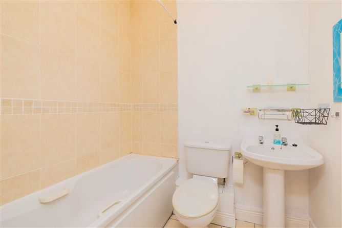 243 Jamestown Road, Hampton Wood, Finglas, Dublin 11