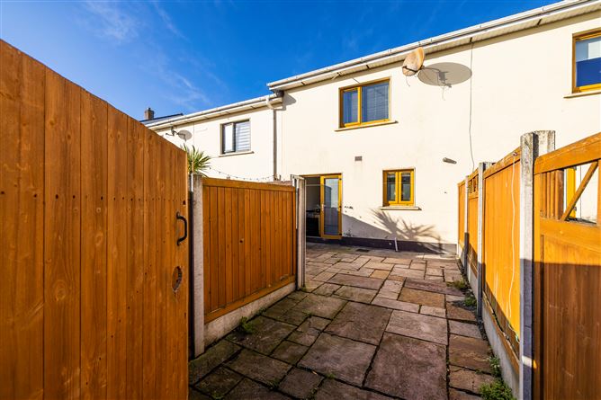 243 Jamestown Road, Hampton Wood, Finglas, Dublin 11
