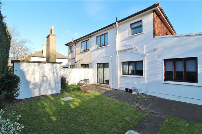 2 The Oaks, Clontarf, Dublin 3
