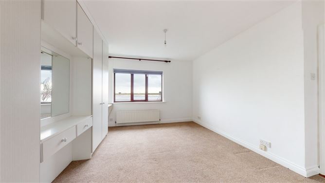 2 The Oaks, Clontarf, Dublin 3