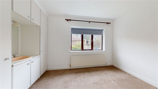 2 The Oaks, Clontarf, Dublin 3