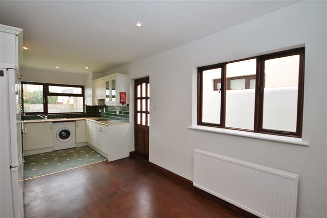10 Ballyowen Road, Lucan, Co. Dublin