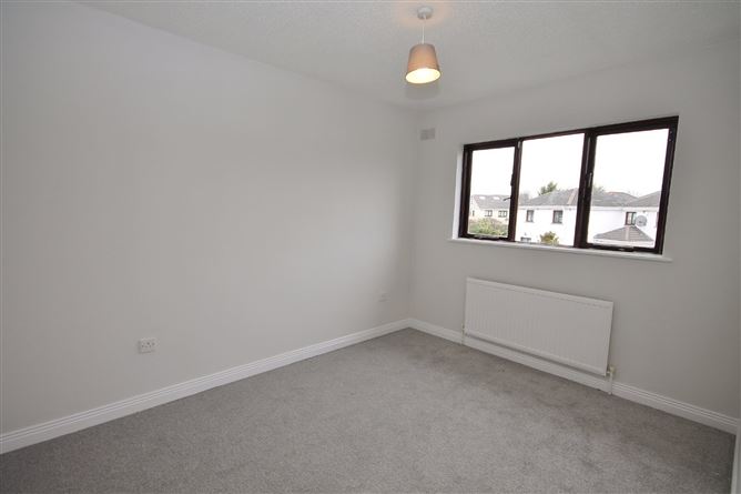 10 Ballyowen Road, Lucan, Co. Dublin