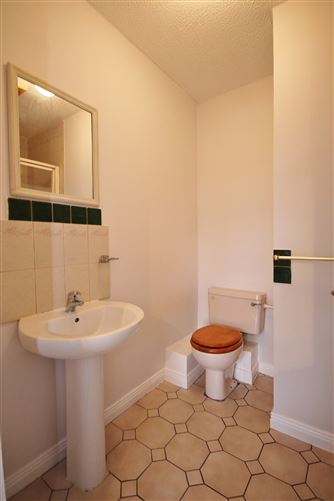 10 Ballyowen Road, Lucan, Co. Dublin