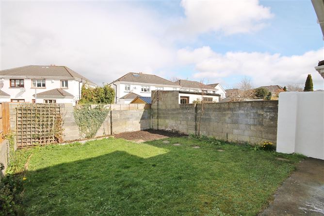 10 Ballyowen Road, Lucan, Co. Dublin
